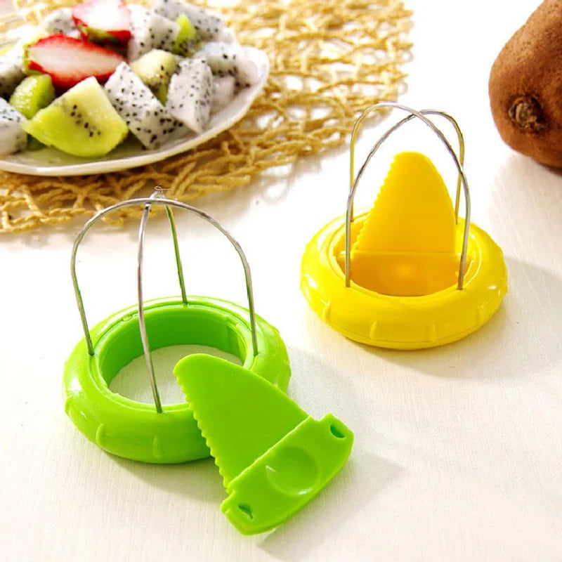 Fast Peel Kiwi Slicer and Fruit Peeler Tool