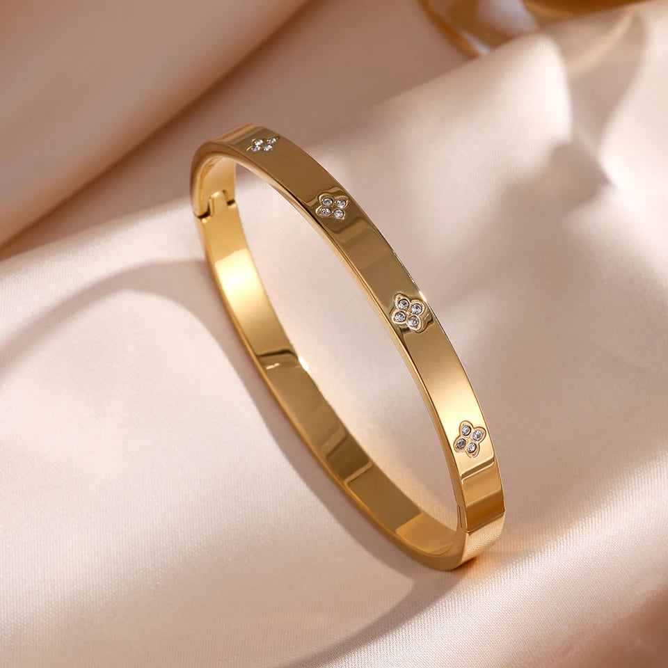 ZAKOL Zirconia Inlaid Stainless Steel Stackable Bracelet Set