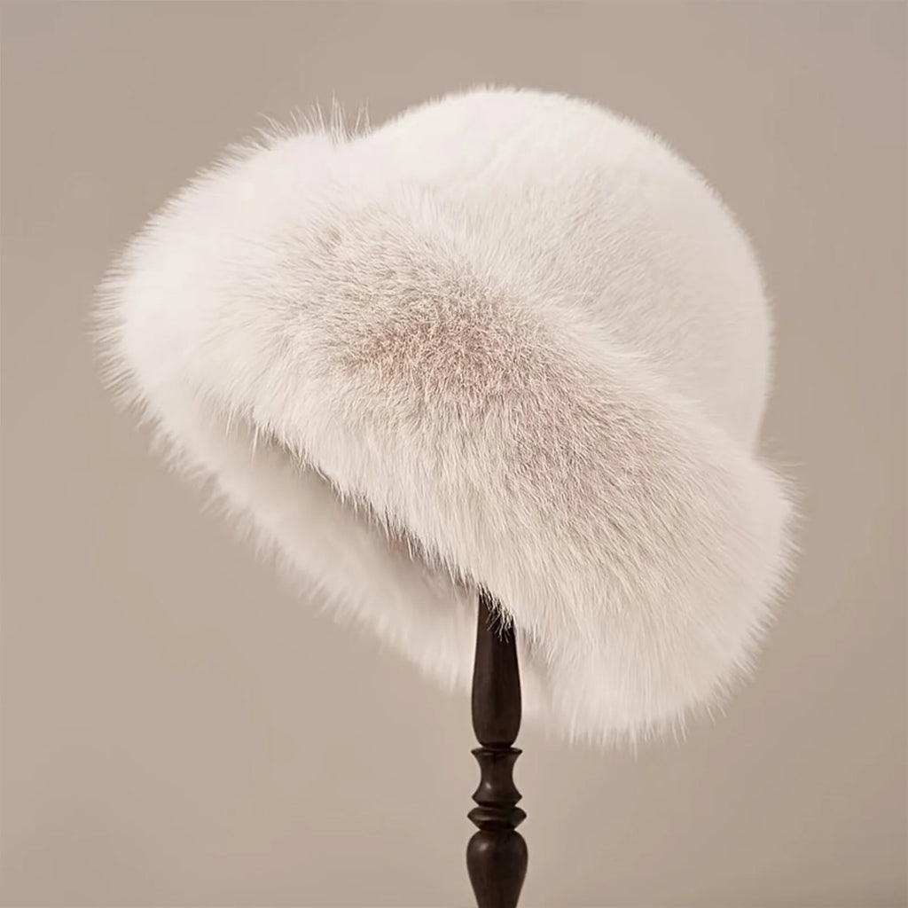 Women's Thick Faux Fur Winter Hat for Skiing and Outdoor Warmth